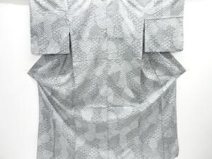 駒絽裂取りに青海波模様小紋着物